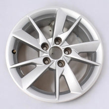 Load image into Gallery viewer, 1x Alufelge 16 Zoll 7.0&quot; 5x112 35ET Glanz Silber 8W0601025 Audi Rim Wheel