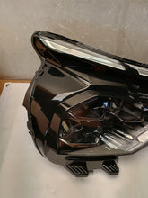 Laden Sie das Bild in den Galerie-Viewer, Frontscheinwerfer Citroën C4 III 9830649280 Full LED Rechts Headlight