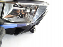 Laden Sie das Bild in den Galerie-Viewer, Frontscheinwerfer VW T-Roc 2GA941005B Links Scheinwerfer Headlight