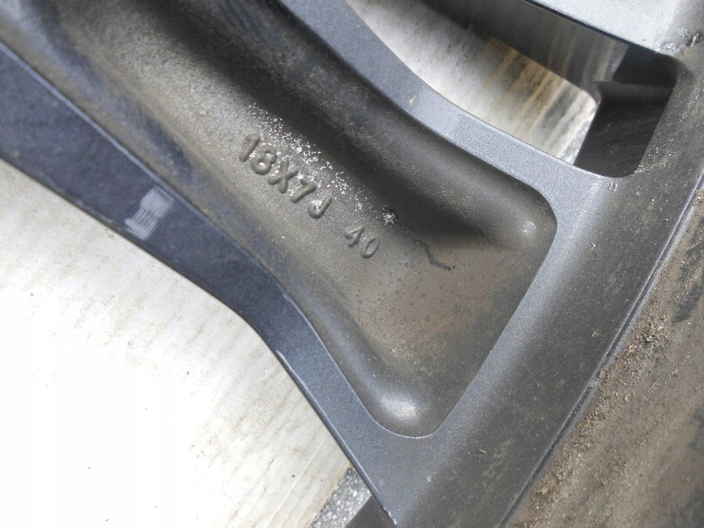 1x Alufelge 18 Zoll 7.0" 5x114.3 40ET HV03A Nissan X Trail X-Trail Qashqai J11