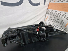 Laden Sie das Bild in den Galerie-Viewer, Frontscheinwerfer Mitsubishi Eclipse Cross I FALSE Scheinwerfer Headlight SCH6023218463uj