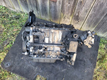 Laden Sie das Bild in den Galerie-Viewer, Motorblock Peugeot 308 I YH01 1.5 HDI Diesel Unkomplett MOT7033437519on
