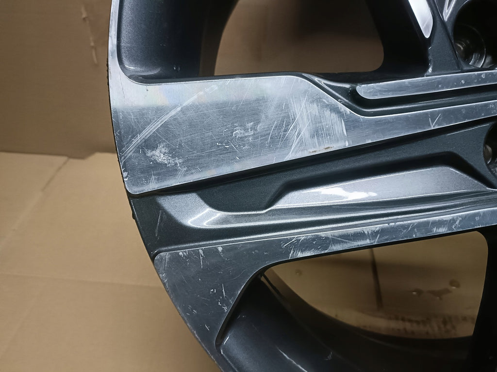 1x Alufelge 19 Zoll 7.5" 5x114.3 49,5ET 5JX19, ET49, 52910-P2330 Kia Sorento