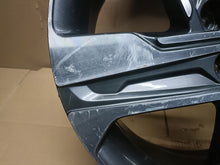 Load image into Gallery viewer, 1x Alufelge 19 Zoll 7.5&quot; 5x114.3 49,5ET 5JX19, ET49, 52910-P2330 Kia Sorento