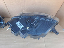 Laden Sie das Bild in den Galerie-Viewer, Frontscheinwerfer Citroën Berlingo Multispace IV 90146124 90146123 Ein Satz SCH6896178488xl