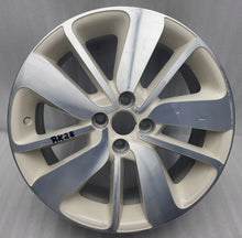 Load image into Gallery viewer, 1x Alufelge 17 Zoll 7.0" 4x100 44ET 403006755R 4030006450R Renault Clio FEL4355007491om