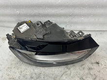 Load image into Gallery viewer, Frontscheinwerfer Audi A4 8K0941006C Xenon Rechts Scheinwerfer Headlight