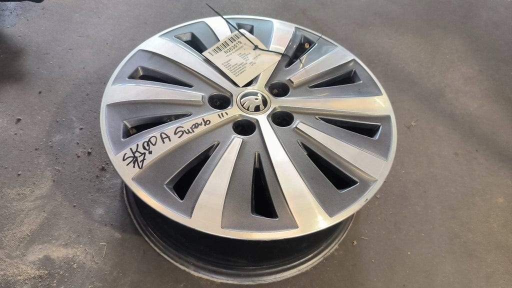 1x Alufelge 17 Zoll 6.5" 5x112 Skoda Superb Iii Rim Wheel FEL5729220887fx