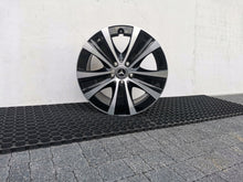 Laden Sie das Bild in den Galerie-Viewer, 1x Alufelge 18 Zoll 9.0&quot; 5x112 52,5ET A2134015300 Mercedes-Benz W213 Rim Wheel