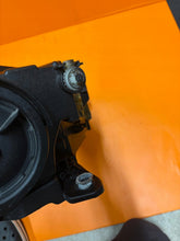 Laden Sie das Bild in den Galerie-Viewer, Frontscheinwerfer Skoda Superb III 3V1941015A 3V1941015A3V1941015 Xenon Links SCH1901243770px