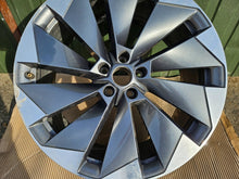 Load image into Gallery viewer, 1x Alufelge 21 Zoll 5x112 5LA601025BM Skoda Enyaq Iv Rim Wheel FEL9995579864ds