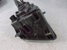 Load image into Gallery viewer, Frontscheinwerfer VW Crafter 2E1941005 1ER011592 Links Scheinwerfer Headlight SCH4715820561xl