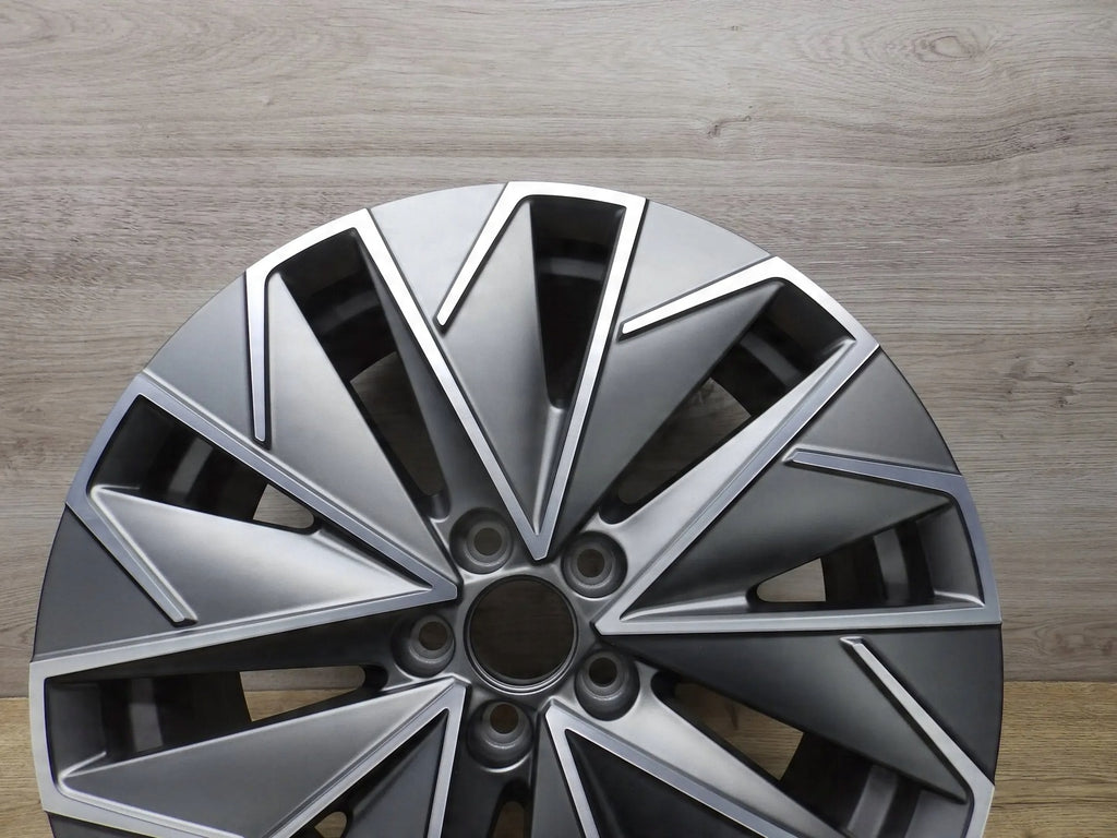 1x Alufelge 18 Zoll 6.5" 5x100 40ET 658601025 Skoda Scala Kamiq Rim Wheel