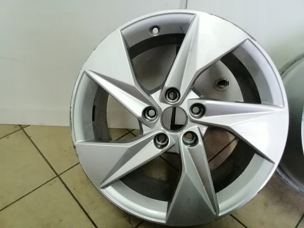 1x Alufelge 17 Zoll 8.0" 5x112 46ET 8Y0601025A Audi A3 Rim Wheel