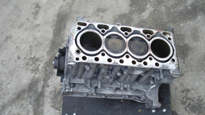 Motorblock Volvo V40 B4204T17 2.0 122PS 90kW Unkomplett MOT6825198574tm