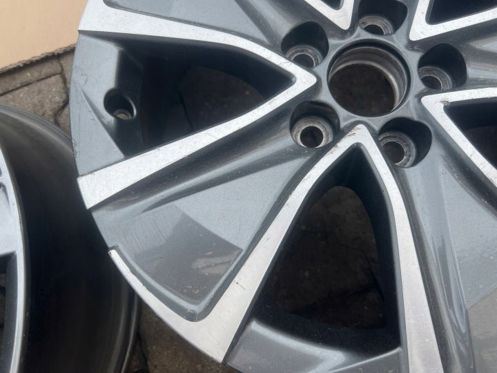 1x Alufelge 17 Zoll 6.5" 5x114.3 Lexus Ux Rim Wheel FEL4766948242pf