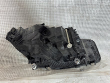 Load image into Gallery viewer, Frontscheinwerfer BMW G31 G30 8495279-08 Full LED Links Scheinwerfer Headlight SCH3782132667ba