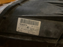 Load image into Gallery viewer, Frontscheinwerfer Volvo Xc70 31420014 Xenon Rechts Scheinwerfer Headlight