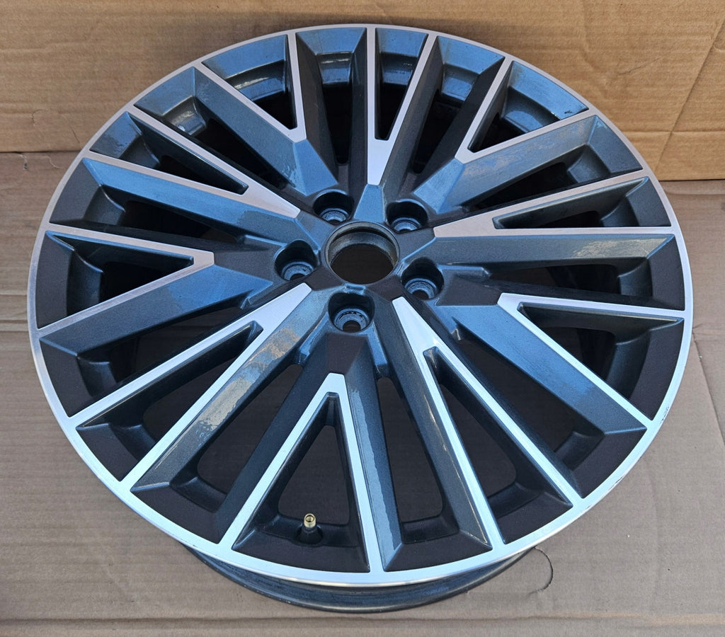 1x Alufelge 19 Zoll 7.0" 5x112 43ET Glanz Schwarz 83A601025L Audi Q3 Mg FEL1792874123ns