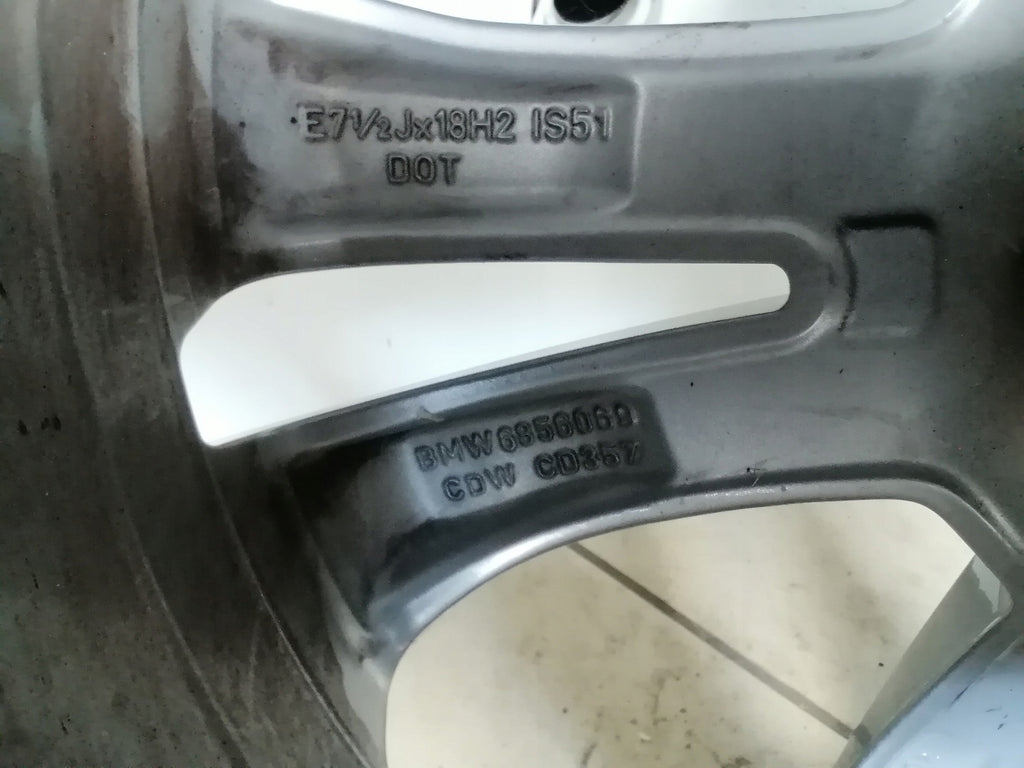 1x Alufelge 18 Zoll 7.5" 5x112 51ET 6856069 BMW X1 Rim Wheel