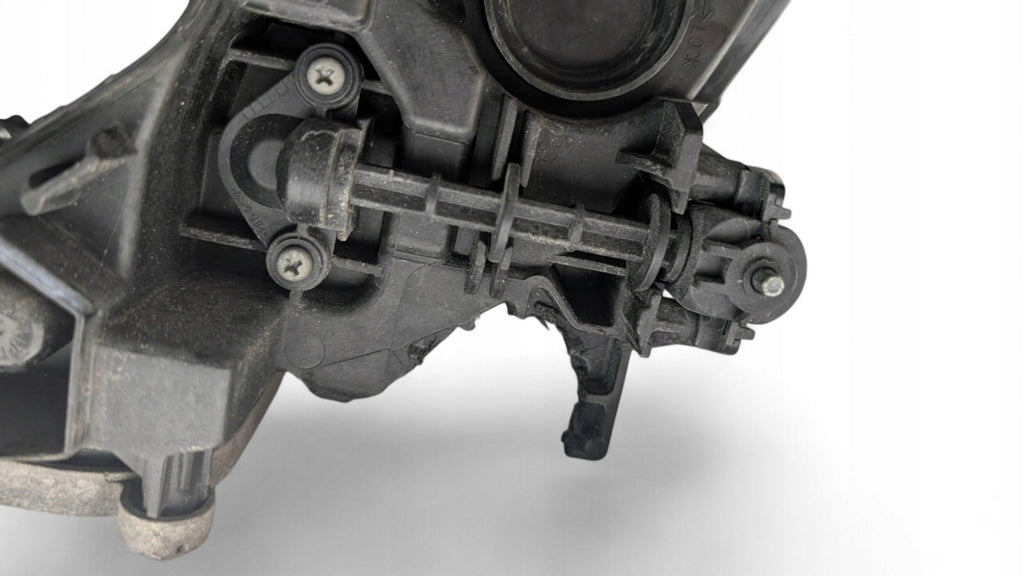 Frontscheinwerfer Mercedes-Benz A9618206739 Rechts Scheinwerfer Headlight SCH8123843992sd