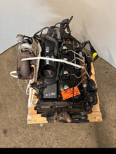 Load image into Gallery viewer, Motor Ford Transit P8FA P8FB 2.2 TDCI 85PS 63kW 190TKm 2010 Diesel Komplett MOT4086100034wm