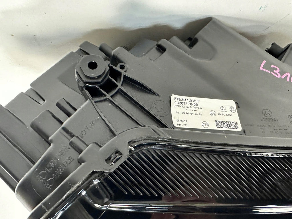 Frontscheinwerfer Skoda Karoq 57B941016 Rechts Scheinwerfer Headlight SCH2621932241hs