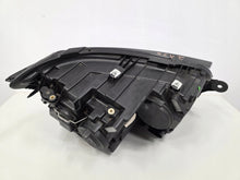 Laden Sie das Bild in den Galerie-Viewer, Frontscheinwerfer VW T6 7E1941005A Links Scheinwerfer Headlight SCH9494447575vu