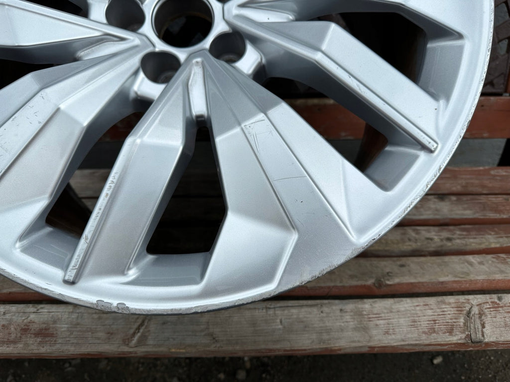 1x Alufelge 20 Zoll 10.0" 5x112 22ET Glanz Silber 4KE601025E Audi Etron E-Tron FEL5314396364zk