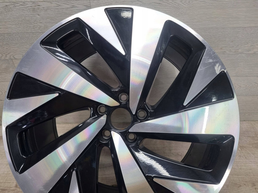 1x Alufelge 20 Zoll 9.0" 5x112 42ET Glanz Silber 11A601025H VW Id.4 Rim Wheel FEL8747485641bq