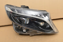 Laden Sie das Bild in den Galerie-Viewer, Frontscheinwerfer Mercedes-Benz Vito W447 A4479063301 Rechts Headlight SCH5490016679us