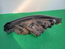Laden Sie das Bild in den Galerie-Viewer, Frontscheinwerfer VW Golf VIII I 5H1941006 LED Rechts Scheinwerfer Headlight SCH3537264995cc