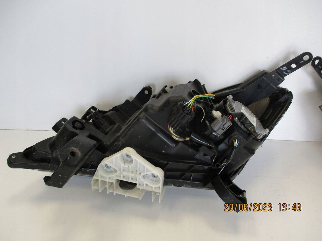 Frontscheinwerfer Nissan Navara Bi-Xenon Ein Stück (Rechts oder Links) Headlight SCH1107345046lb