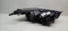 Laden Sie das Bild in den Galerie-Viewer, Frontscheinwerfer Opel Crossland X 39153538 LED Ein Stück (Rechts oder Links) SCH2662670460zs
