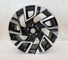 Load image into Gallery viewer, 1x Alufelge 17 Zoll 6.5" 4x100 40ET Glanz Schwarz 403006096R Renault Captur FEL5778136391dn