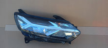 Load image into Gallery viewer, Frontscheinwerfer Dacia Sandero III 260102586R LED Rechts Scheinwerfer Headlight SCH2101116307ir