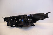 Laden Sie das Bild in den Galerie-Viewer, Frontscheinwerfer Toyota Yaris Rechts Scheinwerfer Headlight SCH1141358562vp