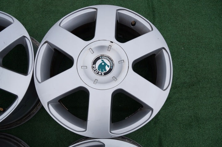 4x Alufelge 16 Zoll 6.5" 5x112 50ET Glanz Silber 1Z0601025B Skoda Octavia Ii FEL8833687684sw
