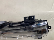 Laden Sie das Bild in den Galerie-Viewer, Frontscheinwerfer Tesla Model 3 1507933-00-D LED Rechts Scheinwerfer Headlight