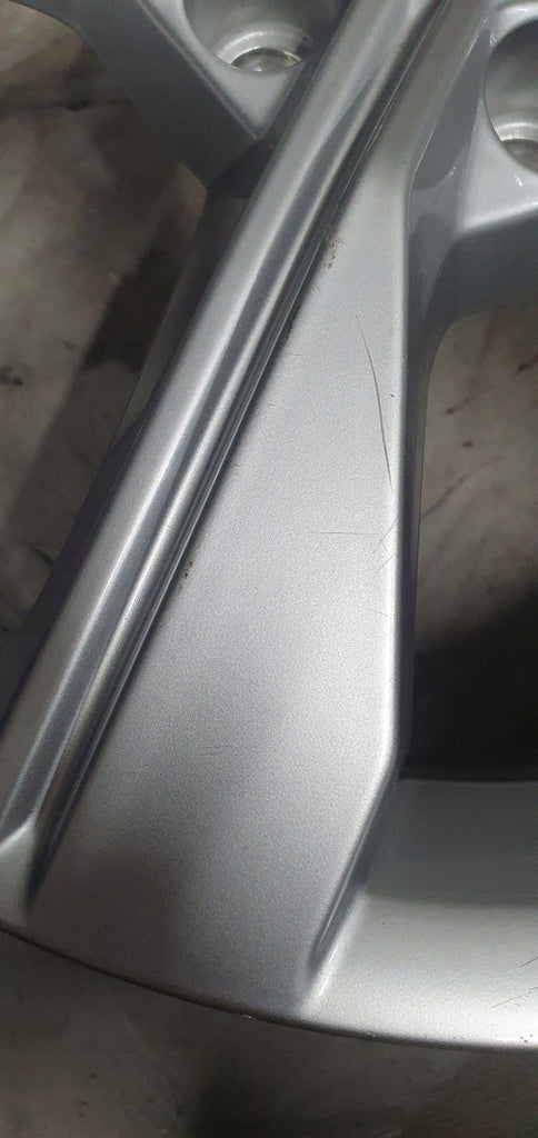 1x Alufelge 17 Zoll 7.5" 5x112 38ET Glanz Silber 8W0601025EH Audi A4 Rim Wheel FEL6610928656xt