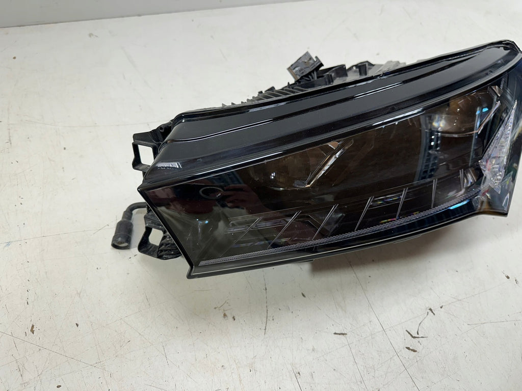 Frontscheinwerfer Skoda Enyaq 5LB941015B LED Ein Stück (Rechts oder Links)