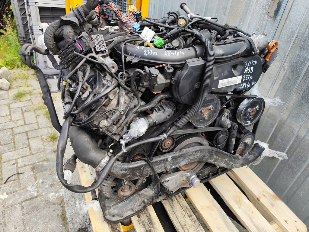 Motor Audi C6 B7 ASB BMK 3.0 TDI 233PS 284TKm Diesel Engine Komplett