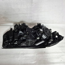 Laden Sie das Bild in den Galerie-Viewer, Frontscheinwerfer BMW G31 G30 721495103 Xenon Links Scheinwerfer Headlight SCH8431172434nv