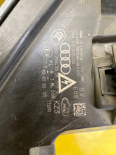 Laden Sie das Bild in den Galerie-Viewer, Frontscheinwerfer Audi A1 8xa 8XA941006 Xenon Rechts Scheinwerfer Headlight