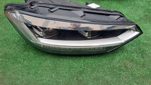Laden Sie das Bild in den Galerie-Viewer, Frontscheinwerfer VW Touran 5TB941082A LED Rechts Scheinwerfer Headlight SCH3109538681ea