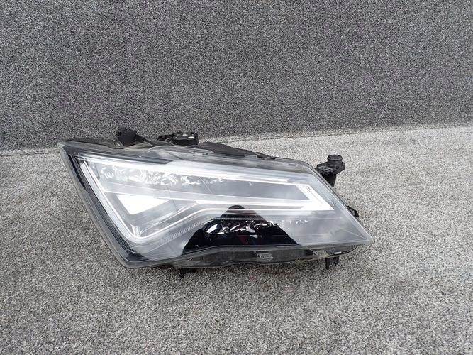 Frontscheinwerfer Seat Ateca 90117434A 576941008F LED Rechts Headlight