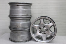 Laden Sie das Bild in den Galerie-Viewer, 4x Alufelge 16 Zoll 7.0" 5x112 37ET A1704011102 Mercedes-Benz Slk R170 Rim Wheel FEL1499441209ct