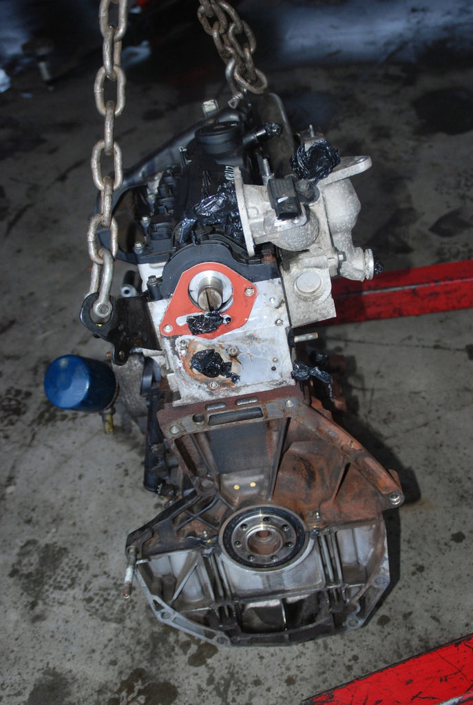 Motor Mercedes-Benz Citan K9K 1.5 CDI 90PS 123TKm 2013 Diesel Engine Unkomplett