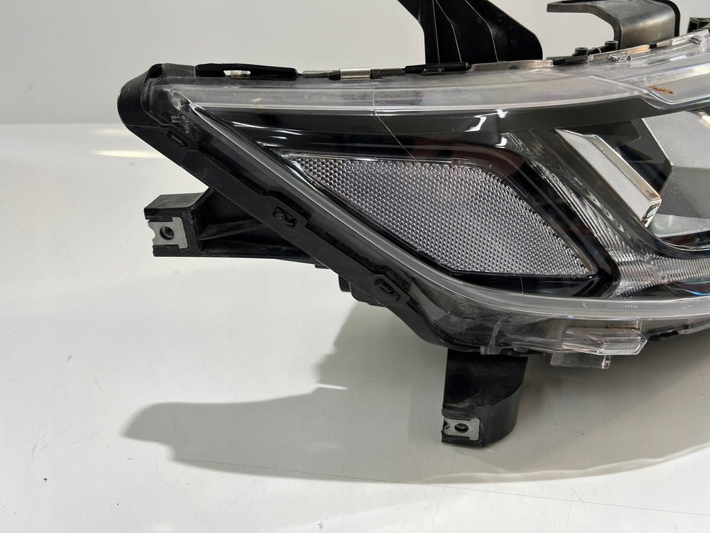 Frontscheinwerfer Mitsubishi Outlander III 8301D332 LED Rechts Headlight