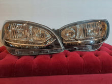 Laden Sie das Bild in den Galerie-Viewer, Frontscheinwerfer Skoda Citigo 012643-02 012643-01 Ein Stück (Rechts oder Links)